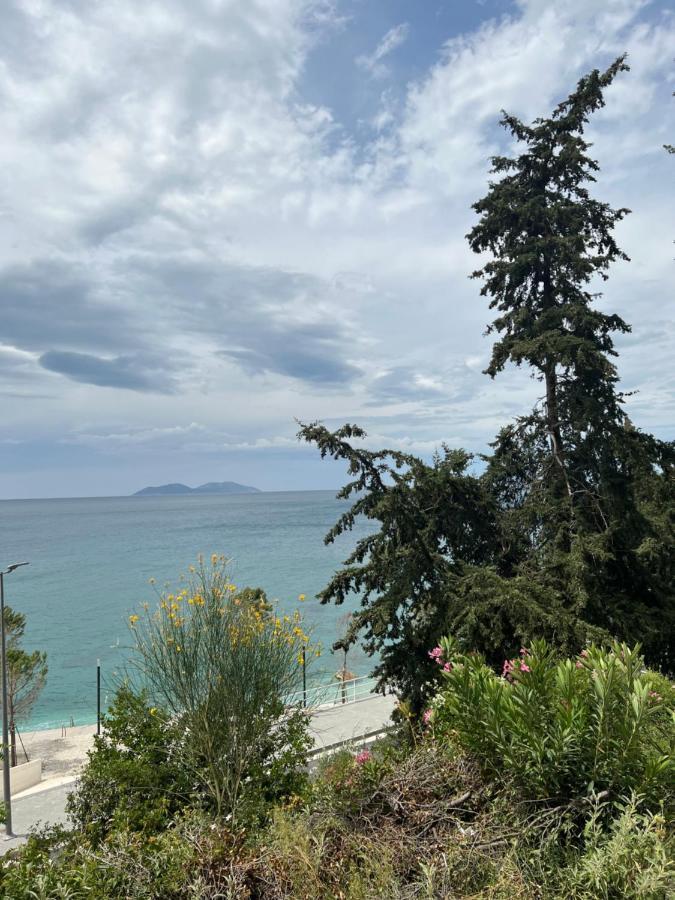 Sunny Breeze Apartment Vlore Luaran gambar