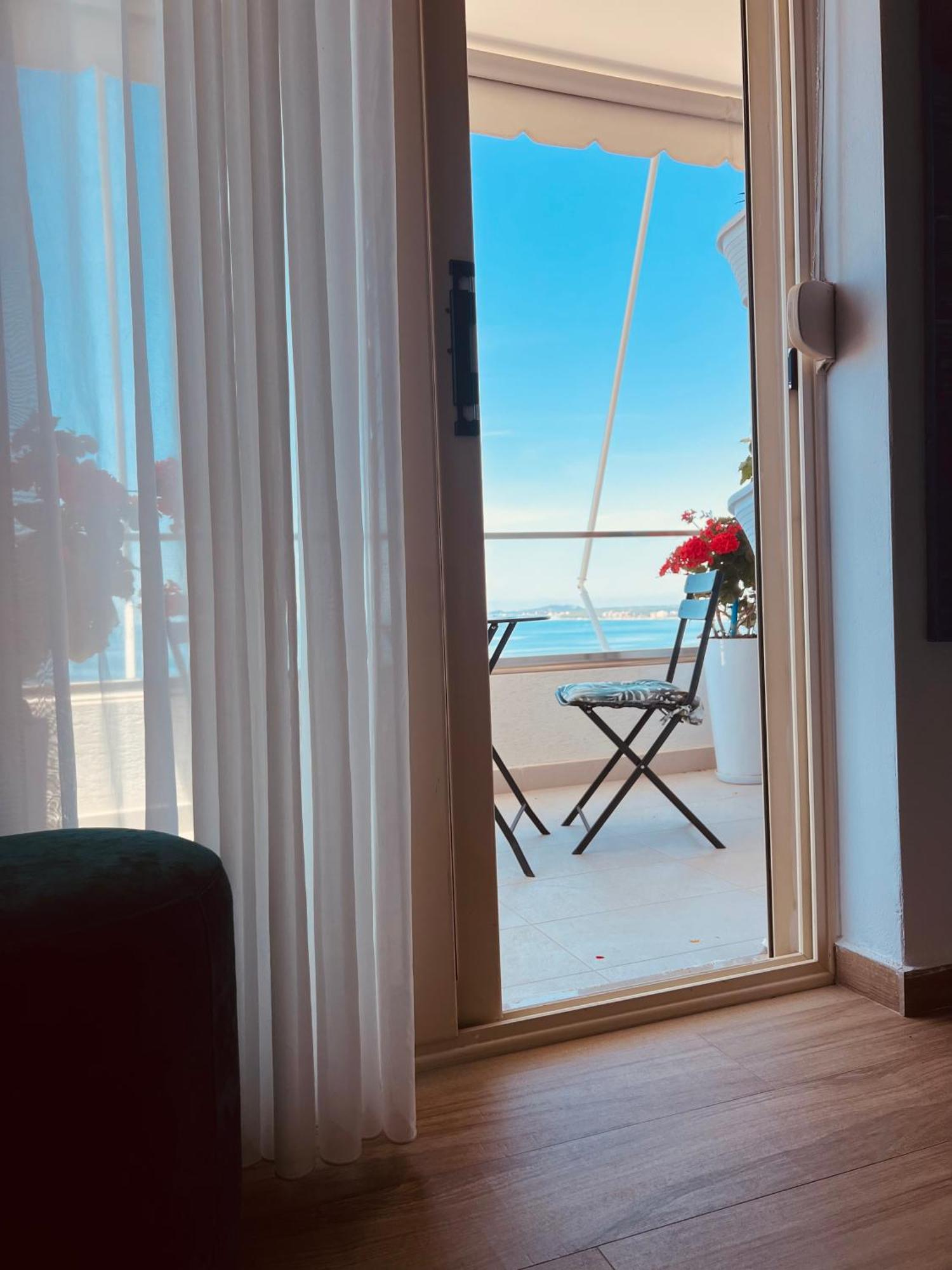 Sunny Breeze Apartment Vlore Luaran gambar